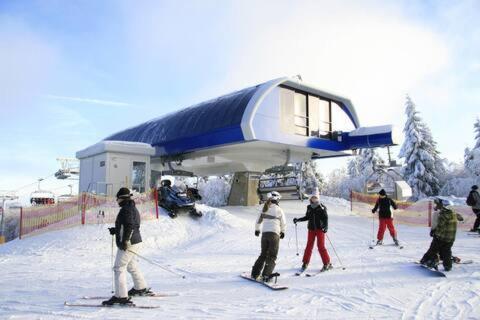 Haus Astenblick In Winterberg Fuer Bis Zu 35 Personen Fuer Wanderveranstaltungen Und Familienfeiern מראה חיצוני תמונה